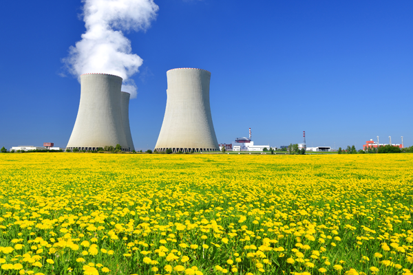 8 arguments for and against nuclear energy